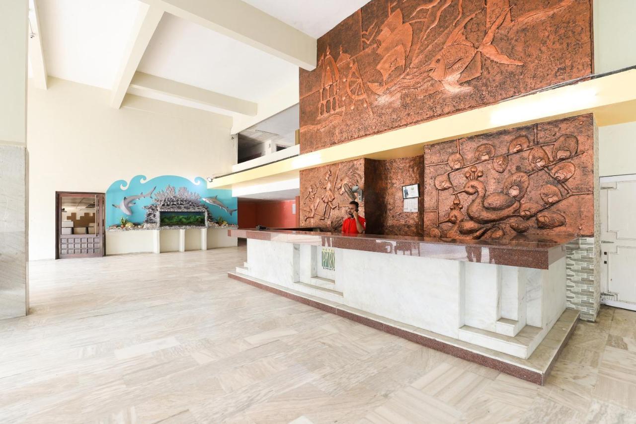 Oyo Hotel Park Veraval Экстерьер фото
